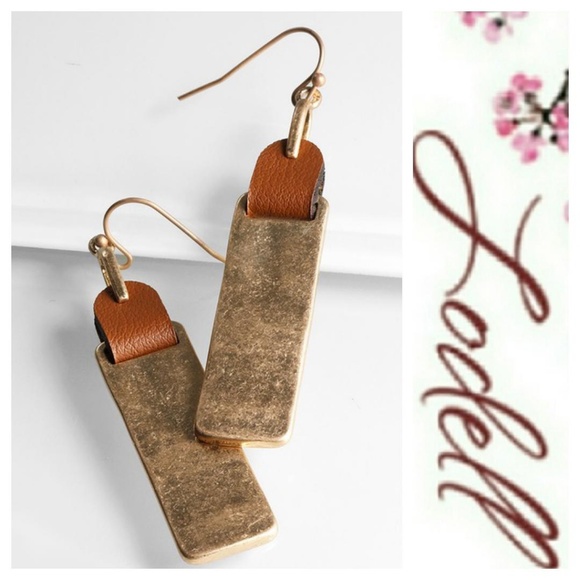 NEW🔥 Vegan Leather Metal Bar Dangle Earrings - Picture 2 of 5